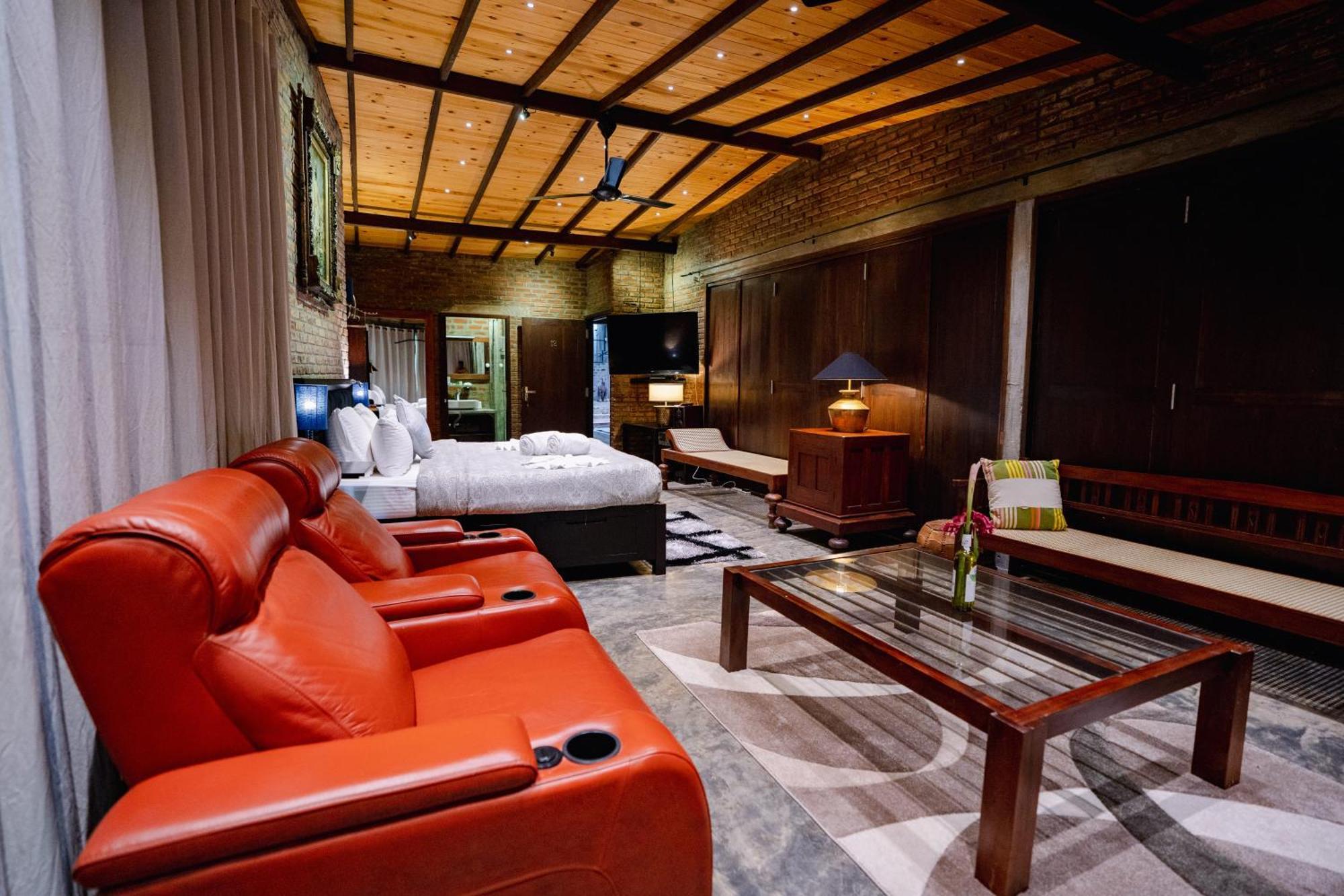 Aayu Hanthana Boutique Hotel Канді Екстер'єр фото