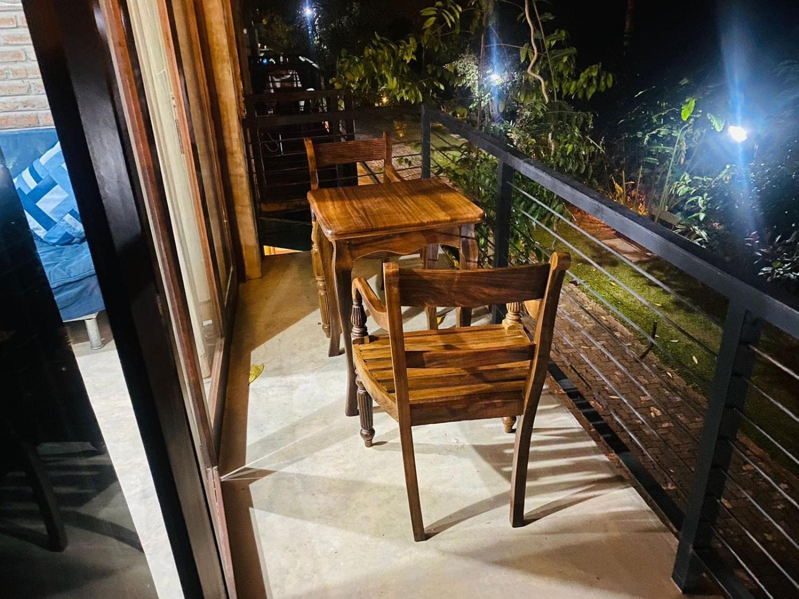 Aayu Hanthana Boutique Hotel Канді Екстер'єр фото