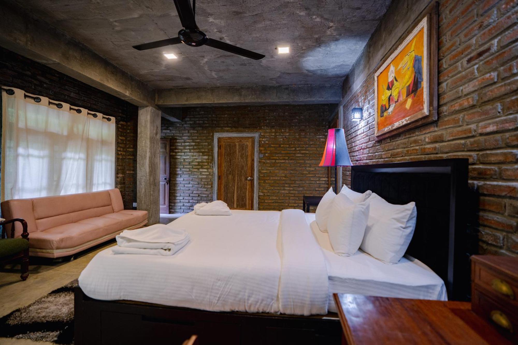 Aayu Hanthana Boutique Hotel Канді Екстер'єр фото